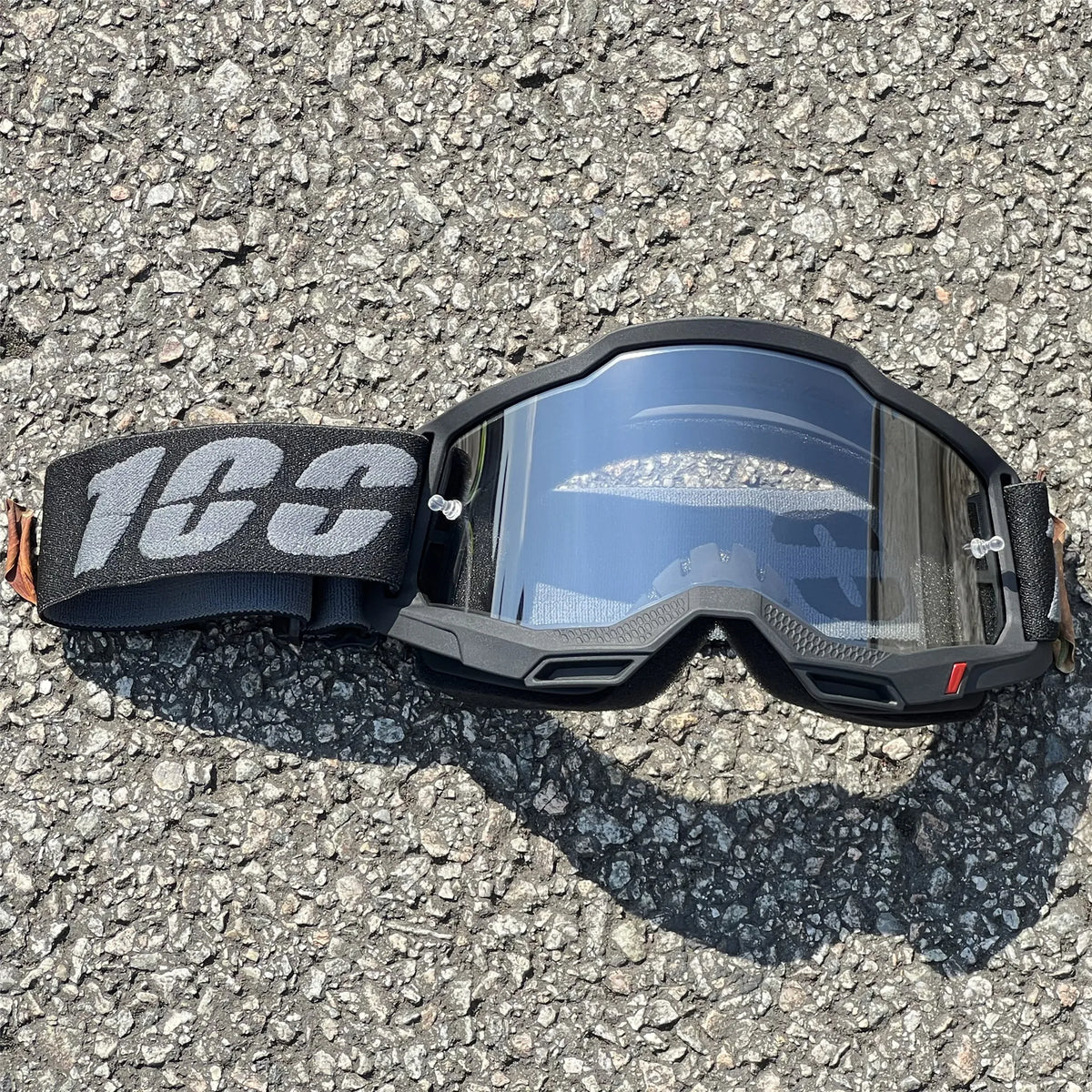 Windproof Dustproof Motorcycle Motocross Goggles With Mirrored Wide View Lens